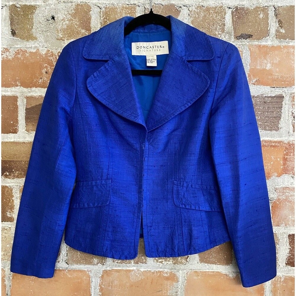Womens Doncaster Signature Blazer - 100%  Dupioni Silk - Size 2